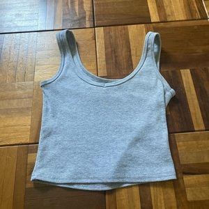 Small SHEIN gray tank top
#SHEIN #tanktop #greytop #top
